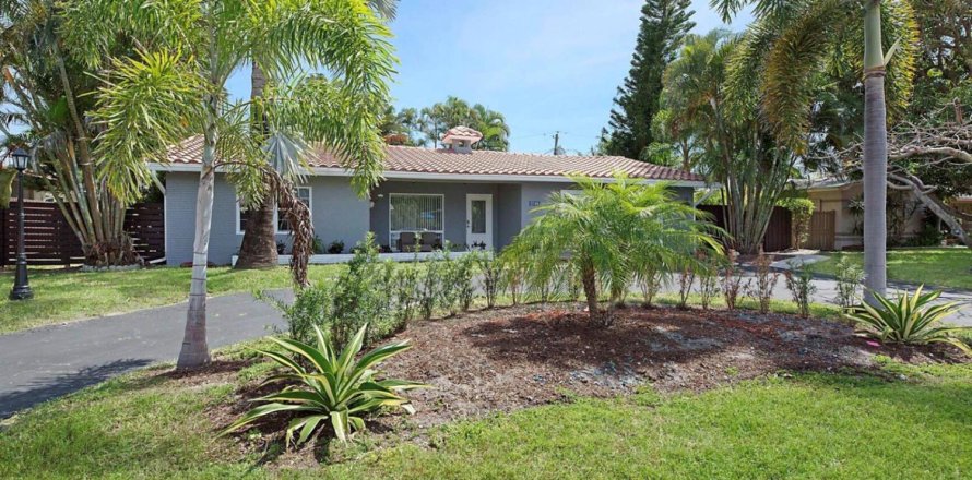 Villa ou maison à Pompano Beach, Floride 3 chambres, 155.15 m2 № 2084873