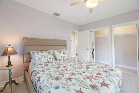 Купить виллу или дом в Помпано-Бич, Флорида 4 комнаты, 155.15м2, № 2084873 - фото 10