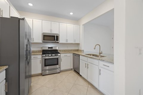 Touwnhouse à louer à Bradenton, Floride: 3 chambres, 178.84 m2 № 2414924 - photo 6