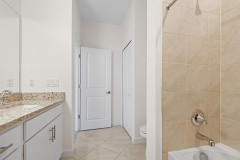 Touwnhouse à louer à Bradenton, Floride: 3 chambres, 178.84 m2 № 2414924 - photo 18