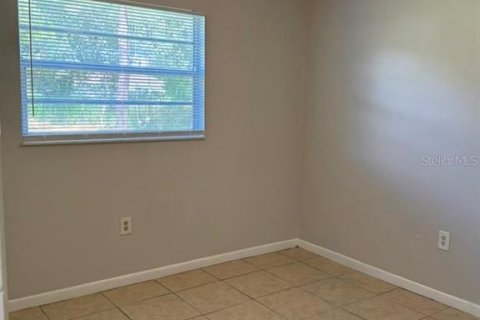 Appartement à louer à Zephyrhills, Floride: 2 chambres, 69.68 m2 № 2430681 - photo 21