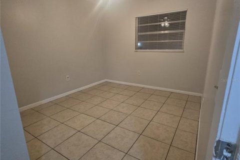 Appartement à louer à Zephyrhills, Floride: 2 chambres, 69.68 m2 № 2430681 - photo 16