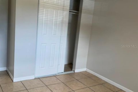 Appartement à louer à Zephyrhills, Floride: 2 chambres, 69.68 m2 № 2430681 - photo 20