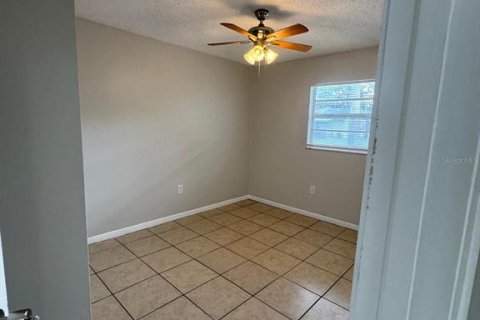 Appartement à louer à Zephyrhills, Floride: 2 chambres, 69.68 m2 № 2430681 - photo 14