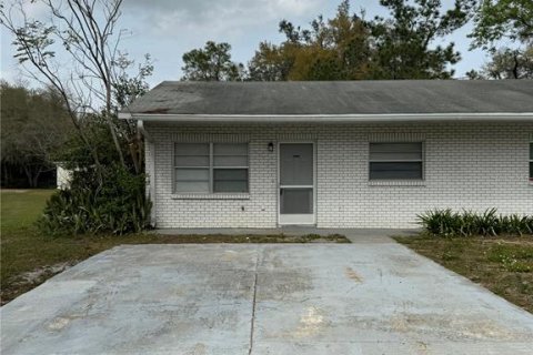 Appartement à Zephyrhills, Floride 2 chambres, 69.68 m2 № 2430681