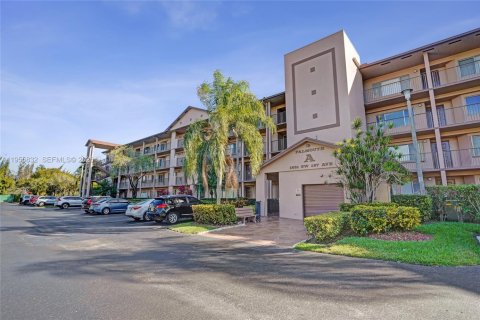 Купить кондоминиум в Пемброк-Пайнс, Флорида 2 спальни, 105.63м2, № 2011137 - фото 21