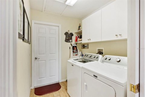 House in Hudson, Florida 2 bedrooms, 132.39 sq.m. № 1515095 - photo 22
