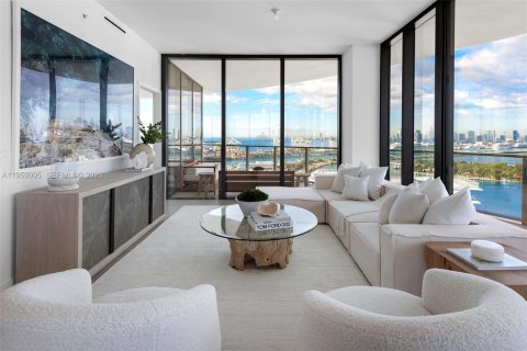 Condo in Miami Beach, Florida, 4 bedrooms № 2023446 - photo 16