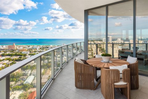 Condo in Miami Beach, Florida, 4 bedrooms № 2023446 - photo 9