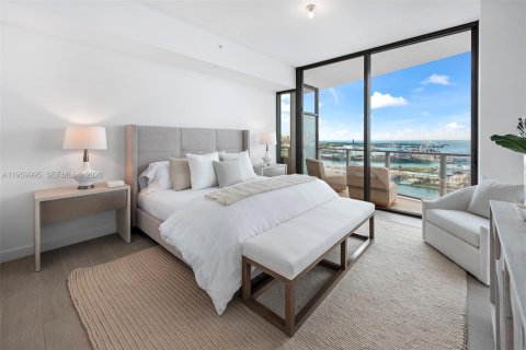 Condo in Miami Beach, Florida, 4 bedrooms № 2023446 - photo 25