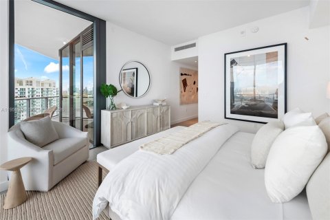Condo in Miami Beach, Florida, 4 bedrooms № 2023446 - photo 27