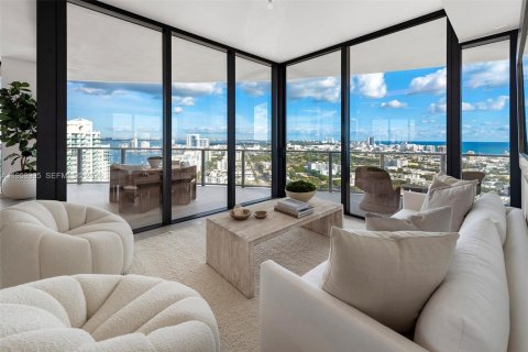 Condo in Miami Beach, Florida, 4 bedrooms № 2023446 - photo 23