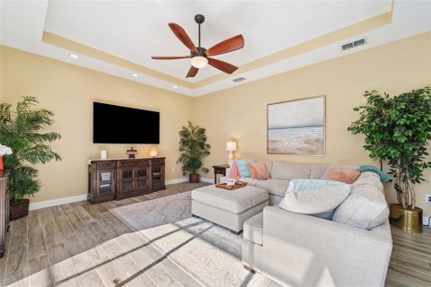 Casa en venta en Largo, Florida, 4 dormitorios, 208.94 m2 № 1837590 - foto 19