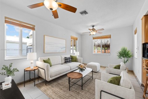 Casa en venta en Palmetto Bay, Florida, 4 dormitorios, 199.65 m2 № 1878738 - foto 18