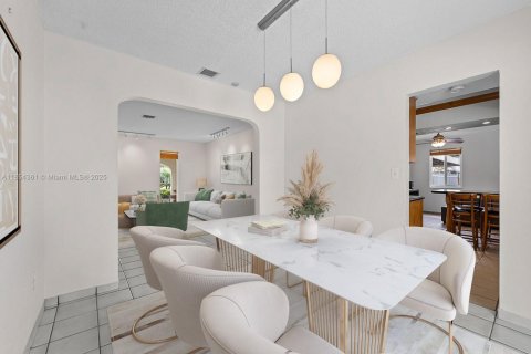 Casa en venta en Palmetto Bay, Florida, 4 dormitorios, 199.65 m2 № 1878738 - foto 11