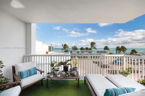 Condominio en venta en Miami Beach, Florida, 2 dormitorios, 132.85 m2 № 1992992 - foto 24