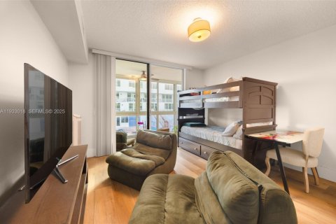 Condominio en venta en Miami Beach, Florida, 2 dormitorios, 132.85 m2 № 1992992 - foto 22