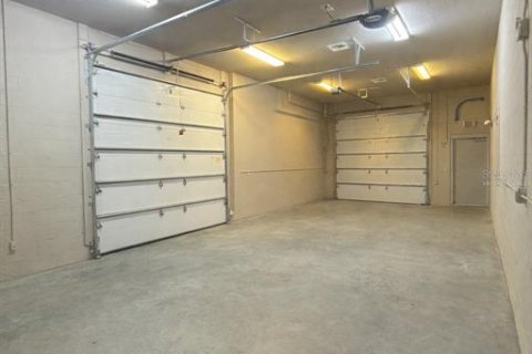 Immobilier commercial à Ocala, Floride 1024.34 m2 № 2347607