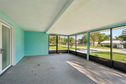 Купить виллу или дом в Сарасота, Флорида 7 комнат, 156.17м2, № 2098126 - фото 30