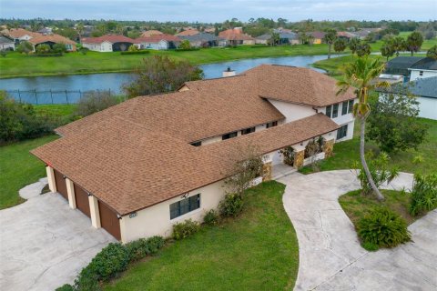 Casa en venta en Poinciana, Florida, 5 dormitorios, 325.34 m2 № 2218429 - foto 2