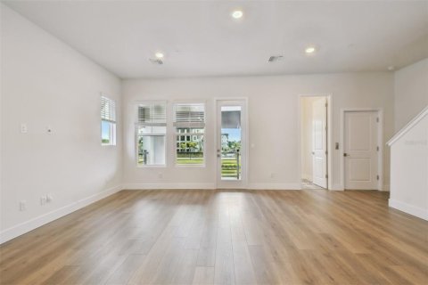 Townhouse in Sarasota, Florida 3 bedrooms, 216.65 sq.m. № 1675928 - photo 21
