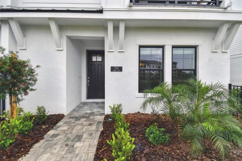 Townhouse in Sarasota, Florida 3 bedrooms, 216.65 sq.m. № 1675928 - photo 5