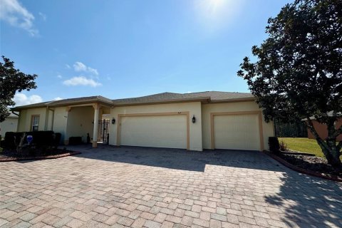 Villa ou maison à vendre à Poinciana, Floride: 3 chambres, 216 m2 № 1722571 - photo 5