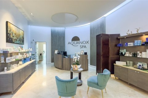 Condo in Sunny Isles Beach, Florida, 2 bedrooms  № 1961136 - photo 30