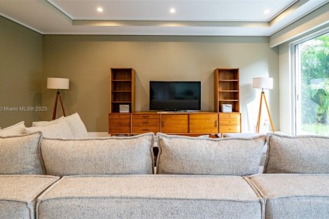 Купить кондоминиум в Майами, Флорида 3 спальни, 213.68м2, № 1969613 - фото 12