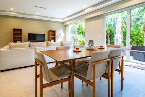 Купить кондоминиум в Майами, Флорида 3 спальни, 213.68м2, № 1969613 - фото 10