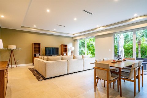 Купить кондоминиум в Майами, Флорида 3 спальни, 213.68м2, № 1969613 - фото 17