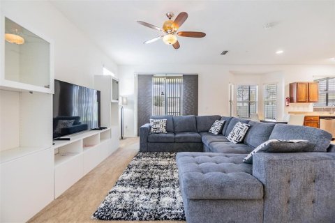 Villa ou maison à louer à Tampa, Floride: 3 chambres, 229.47 m2 № 2110444 - photo 10