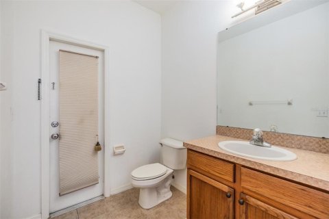 Villa ou maison à louer à Tampa, Floride: 3 chambres, 229.47 m2 № 2110444 - photo 9