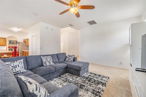 Villa ou maison à louer à Tampa, Floride: 3 chambres, 229.47 m2 № 2110444 - photo 12