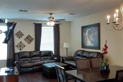 Adosado en alquiler en Orlando, Florida, 3 dormitorios, 164.53 m2 № 1598112 - foto 4