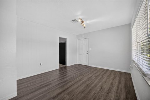 Casa en venta en Sanford, Florida, 3 dormitorios, 92.9 m2 № 2298262 - foto 13