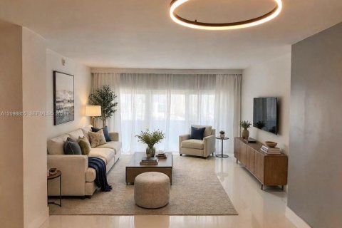 Condominio en venta en Sunny Isles Beach, Florida, 1 dormitorio, 70.79 m2 № 2397594 - foto 5