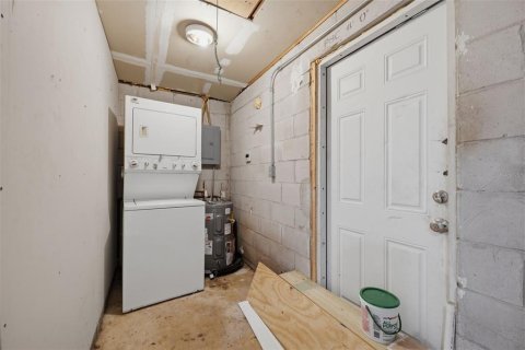 Casa en venta en Clearwater, Florida, 3 dormitorios, 91.6 m2 № 2216681 - foto 24