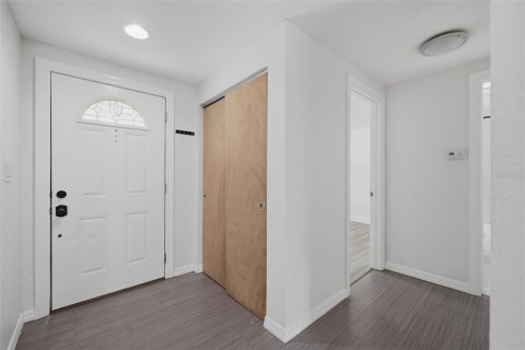 Casa en venta en Clearwater, Florida, 3 dormitorios, 91.6 m2 № 2216681 - foto 10