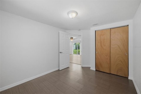 Casa en venta en Clearwater, Florida, 3 dormitorios, 91.6 m2 № 2216681 - foto 18