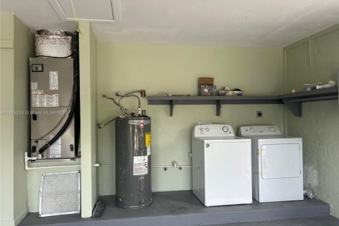 Снять в аренду виллу или дом в Сент-Луси, Флорида 3 спальни, 122.26м2, № 1941820 - фото 10