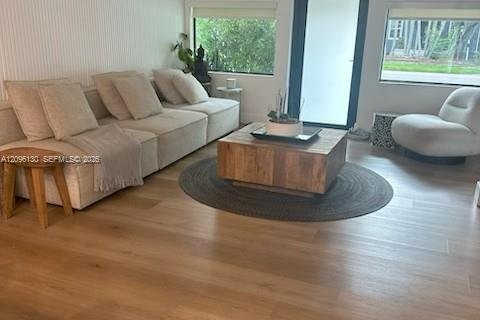 Villa ou maison à louer à Miami, Floride: 3 chambres, 76.37 m2 № 2388061 - photo 3
