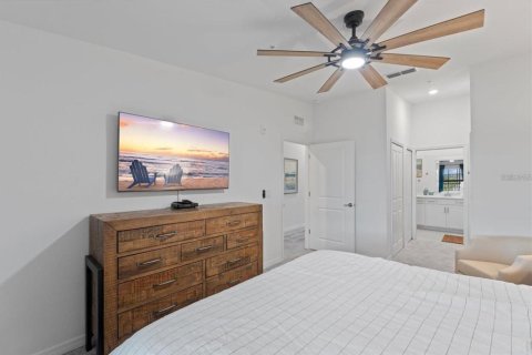 Condo in Venice, Florida, 2 bedrooms in WELLEN PARK  № 1751504 - photo 23
