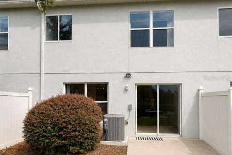 Adosado en venta en Kissimmee, Florida, 2 dormitorios, 128.67 m2 № 2344558 - foto 14