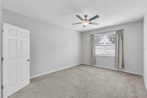 Villa ou maison à louer à Tavares, Floride: 4 chambres, 170.29 m2 № 2416357 - photo 16