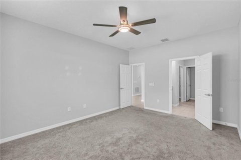 Villa ou maison à louer à Tavares, Floride: 4 chambres, 170.29 m2 № 2416357 - photo 17