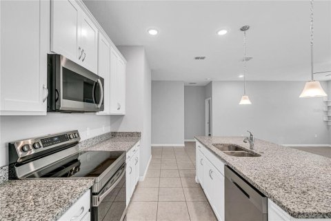 Villa ou maison à louer à Tavares, Floride: 4 chambres, 170.29 m2 № 2416357 - photo 27