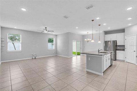 Villa ou maison à louer à Tavares, Floride: 4 chambres, 170.29 m2 № 2416357 - photo 22