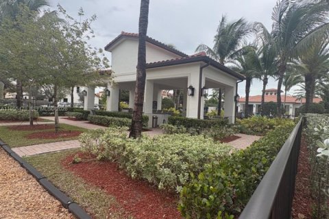 Villa ou maison à vendre à Miami, Floride: 4 chambres, 222.32 m2 № 2009676 - photo 11