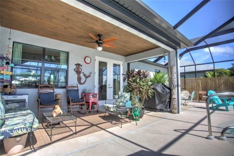 House in Port Charlotte, Florida 3 bedrooms, 160.16 sq.m. № 2419802 - photo 19